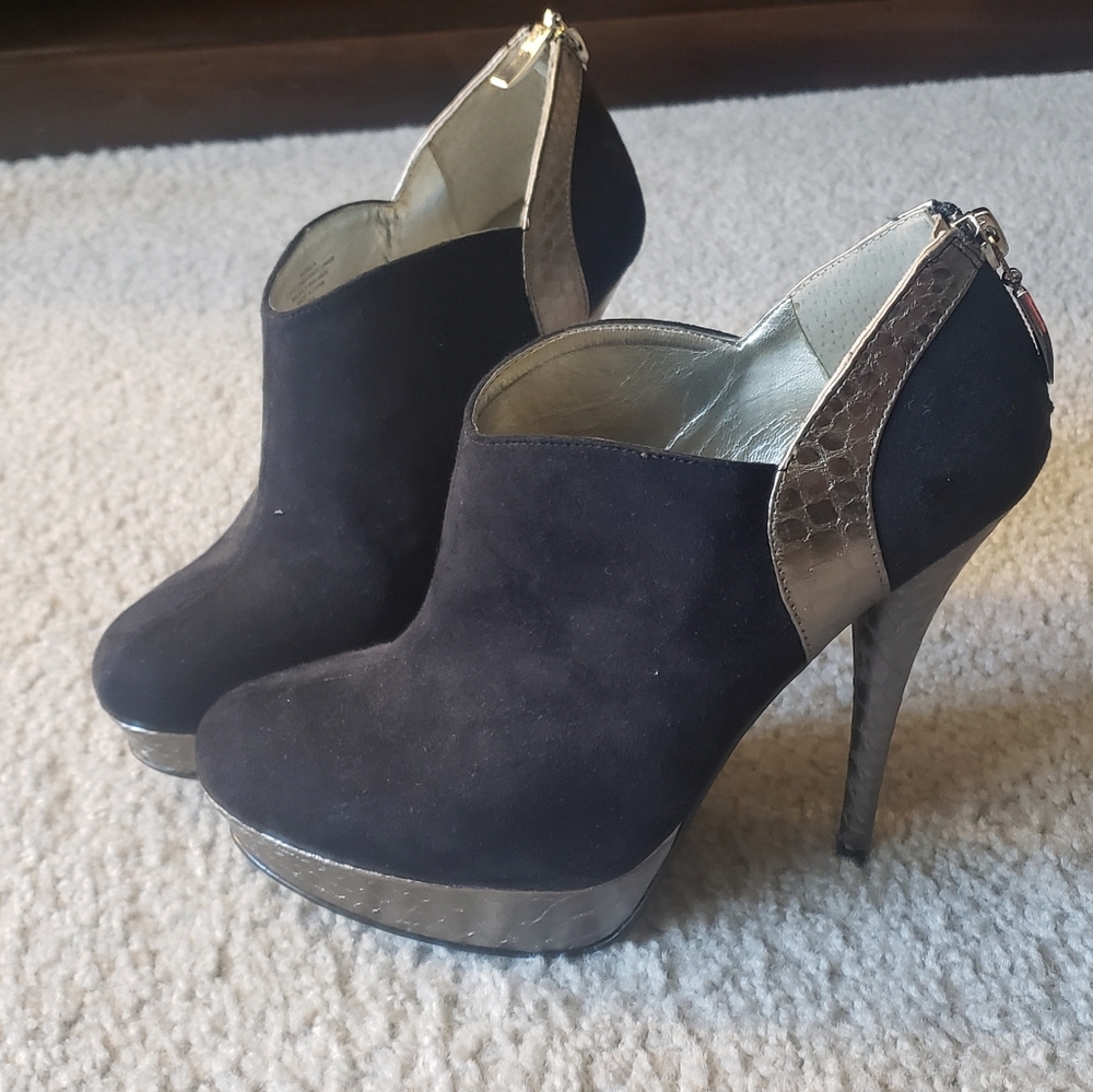 Guess booties